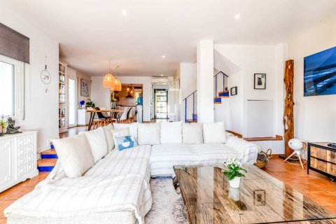 Купить виллу в Ситжес, Испания с 7 спален, 290м², № 6428 - фото 16