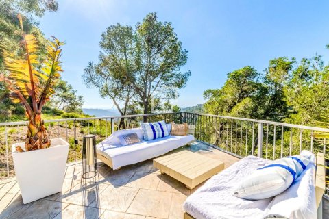 Купить виллу в Ситжес, Испания с 7 спален, 290м², № 6428 - фото 2