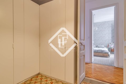 Купить квартиру в Барселона, Испания с 5 спален, 195м², № 6427 - фото 23