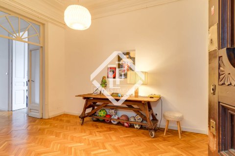 Купить квартиру в Барселона, Испания с 5 спален, 195м², № 6427 - фото 26