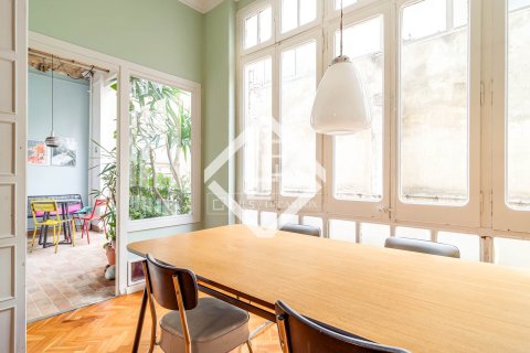 Купить квартиру в Барселона, Испания с 5 спален, 195м², № 6427 - фото 19