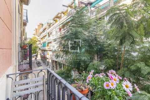 1 bedroom apartment for sale in Barcelona, Catalonia, Spain № 6425 - photo 22