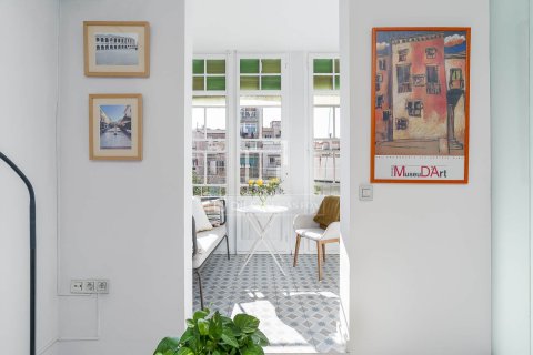 1 bedroom apartment for sale in Barcelona, Catalonia, Spain № 6425 - photo 6