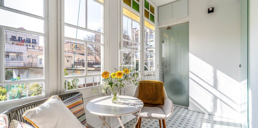 1 bedroom apartment for sale in Barcelona, Catalonia, Spain № 6425