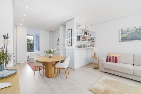 1 bedroom apartment for sale in Barcelona, Catalonia, Spain № 6425 - photo 11