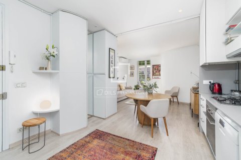 1 bedroom apartment for sale in Barcelona, Catalonia, Spain № 6425 - photo 15