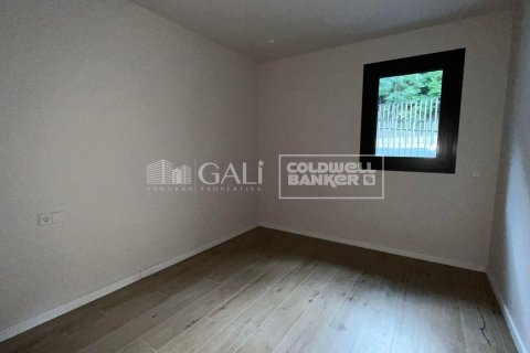 2 bedrooms apartment for rent in Principado De Andorra (Ninguna Poblacion Tiene C.P.), Lleida, Catalonia, Spain № 5265 - photo 13