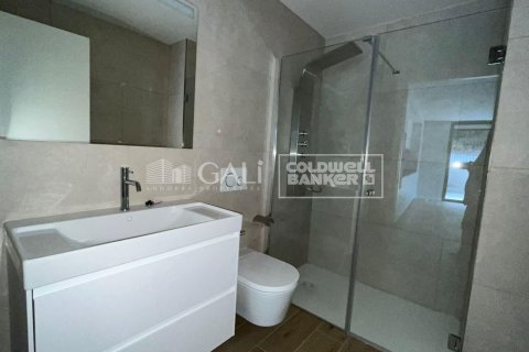 2 bedrooms apartment for rent in Principado De Andorra (Ninguna Poblacion Tiene C.P.), Lleida, Catalonia, Spain № 5265 - photo 17