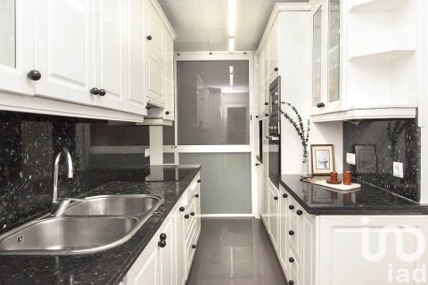 4 bedrooms apartment for sale in Barcelona, Catalonia, Spain № 4840 - photo 9