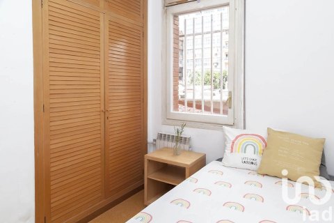 4 bedrooms apartment for sale in Barcelona, Catalonia, Spain № 4840 - photo 28