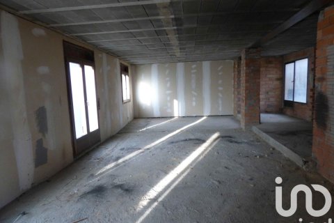 850 sq.m. commercial property for sale in Puigcerda, Girona, Catalonia, Spain № 4837 - photo 8