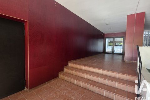 3 bedrooms apartment for sale in Girona, Catalonia, Spain № 4839 - photo 13