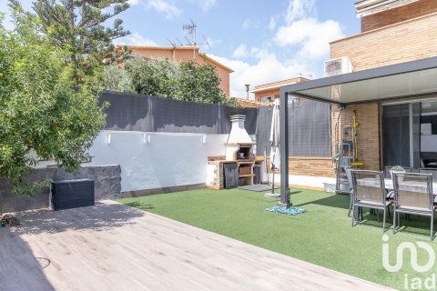 Дом с 3 спальнями в Монткада-и-Рейшаке, Барселона, Каталония, Испания № 4836