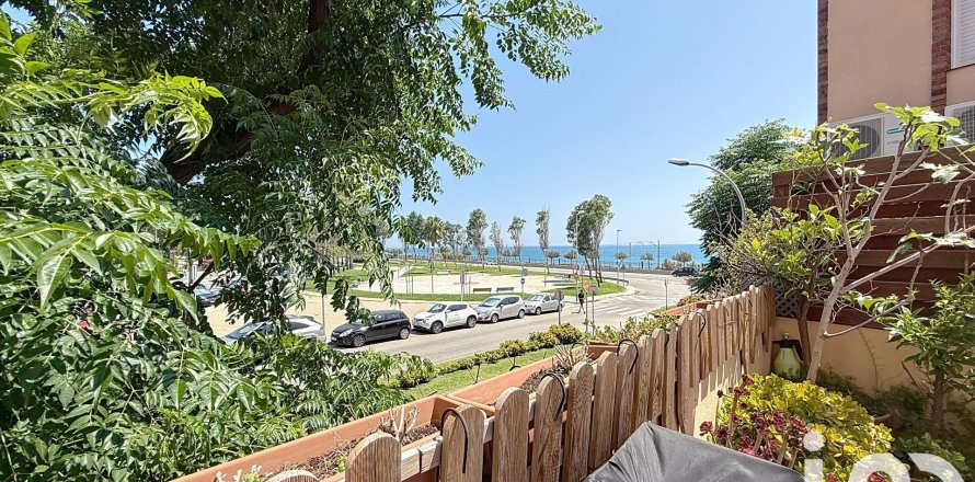 5 bedrooms townhouse for sale in El Masnou, Barcelona, Catalonia, Spain № 4835