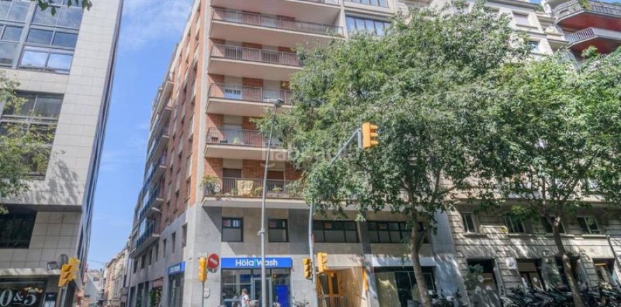 Офис студия в Барселоне, Каталония, Испания № 2531