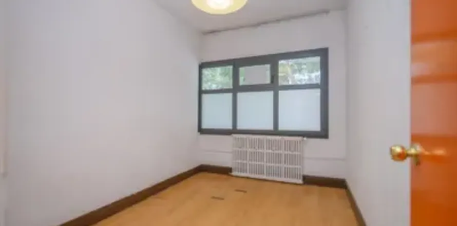 Офис студия в Барселоне, Каталония, Испания № 2528