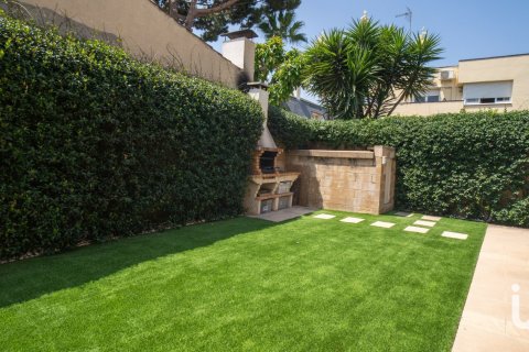 6 bedrooms house for sale in Premia De Mar, Barcelona, Catalonia, Spain № 5102 - photo 5