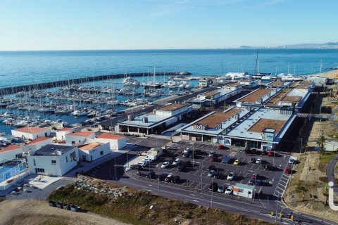 6 bedrooms house for sale in Premia De Mar, Barcelona, Catalonia, Spain № 5102 - photo 29