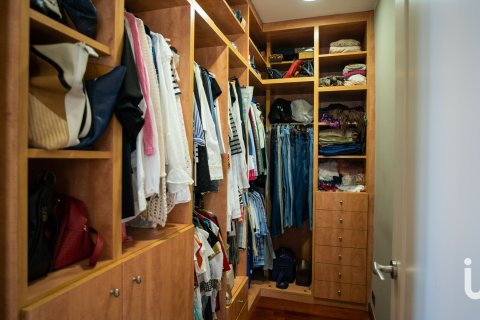 6 bedrooms house for sale in Premia De Mar, Barcelona, Catalonia, Spain № 5102 - photo 24