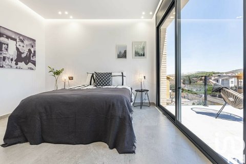 5 bedrooms house for sale in Canyelles, Barcelona, Catalonia, Spain № 5100 - photo 17