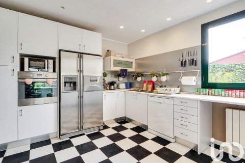 5 bedrooms house for sale in Sant Julia De Ramis, Girona, Catalonia, Spain № 5106 - photo 10