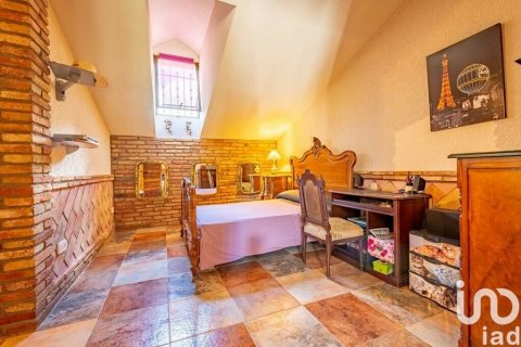 8 bedrooms castles for sale in El Mila, Tarragona, Catalonia, Spain № 5104 - photo 12