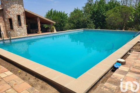 8 bedrooms castles for sale in El Mila, Tarragona, Catalonia, Spain № 5104 - photo 4