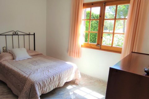 4 bedrooms house for sale in Lloret de Mar, Girona, Catalonia, Spain № 5105 - photo 16