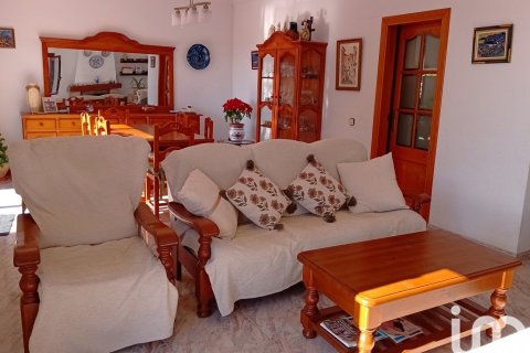 4 bedrooms house for sale in Lloret de Mar, Girona, Catalonia, Spain № 5105 - photo 9