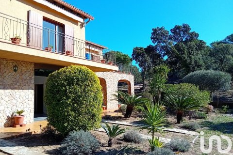 4 bedrooms house for sale in Lloret de Mar, Girona, Catalonia, Spain № 5105 - photo 19
