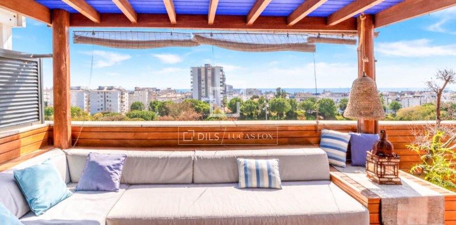 4 bedrooms penthouse for sale in Sitges, Barcelona, Catalonia, Spain № 6510