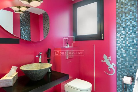 5 bedrooms villa for sale in Cabrils, Barcelona, Catalonia, Spain № 6506 - photo 24