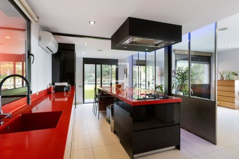 5 bedrooms villa for sale in Cabrils, Barcelona, Catalonia, Spain № 6506 - photo 7