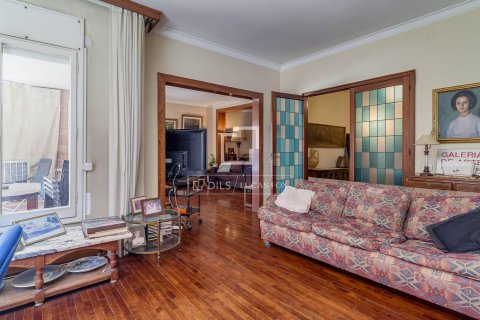 6 bedrooms apartment for sale in Barcelona, Catalonia, Spain № 6504 - photo 12