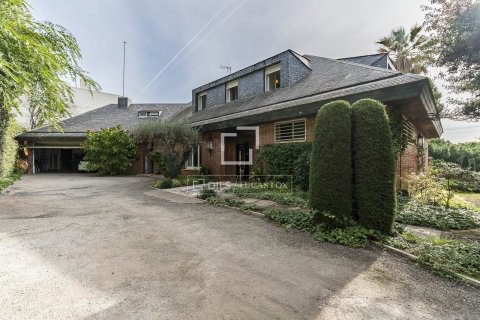 10 bedrooms villa for sale in Barcelona, Catalonia, Spain № 6508 - photo 9