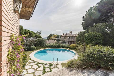 10 bedrooms villa for sale in Barcelona, Catalonia, Spain № 6508 - photo 8