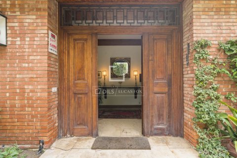 10 bedrooms villa for sale in Barcelona, Catalonia, Spain № 6508 - photo 11
