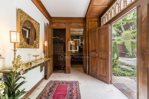 10 bedrooms villa for sale in Barcelona, Catalonia, Spain № 6508 - photo 12