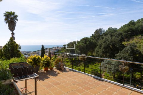 4 bedrooms villa for sale in Premia De Dalt, Barcelona, Catalonia, Spain № 6507 - photo 27