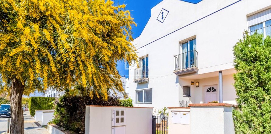 4 bedrooms villa for sale in Sitges, Barcelona, Catalonia, Spain № 6509