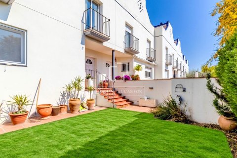 4 bedrooms villa for sale in Sitges, Barcelona, Catalonia, Spain № 6509 - photo 2