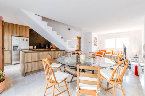 4 bedrooms villa for sale in Sitges, Barcelona, Catalonia, Spain № 6509 - photo 3