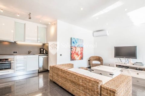 4 bedrooms house for sale in Lloret de Mar, Girona, Catalonia, Spain № 6677 - photo 4