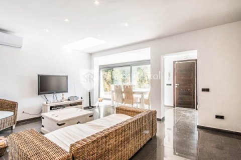 4 bedrooms house for sale in Lloret de Mar, Girona, Catalonia, Spain № 6677 - photo 5
