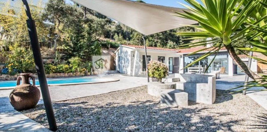 4 bedrooms house for sale in Lloret de Mar, Girona, Catalonia, Spain № 6677