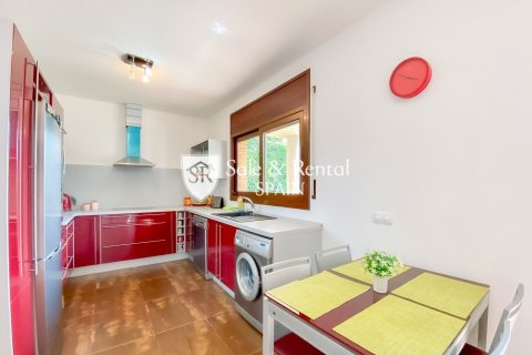 4 bedrooms house for sale in Lloret de Mar, Girona, Catalonia, Spain № 6682 - photo 9
