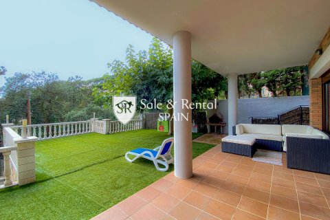 4 bedrooms house for sale in Lloret de Mar, Girona, Catalonia, Spain № 6682 - photo 26