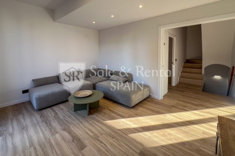 3 bedrooms house for sale in Sant Feliu de Guixols, Girona, Catalonia, Spain № 6683 - photo 2