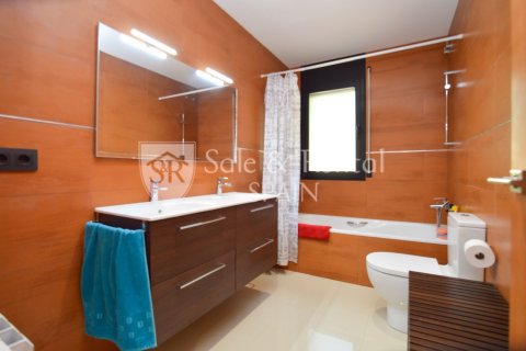 5 bedrooms house for sale in Santa Susanna, Barcelona, Catalonia, Spain № 6680 - photo 21