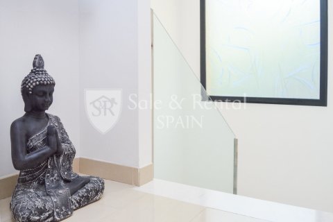 5 bedrooms house for sale in Santa Susanna, Barcelona, Catalonia, Spain № 6680 - photo 19